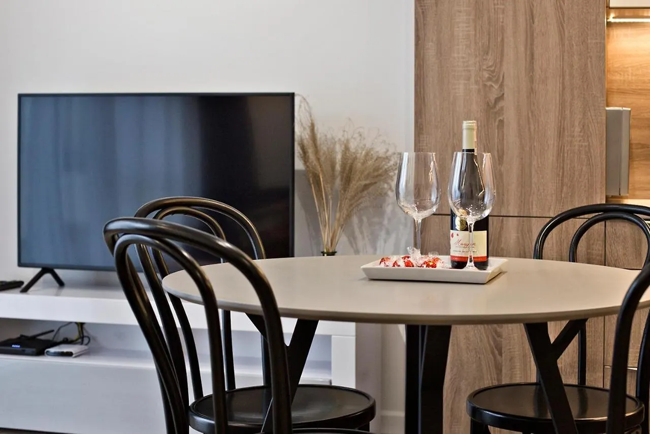 Goclaw P&O Serviced Apartments Warsaw Poland